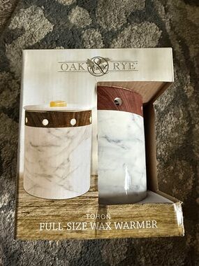 Toron Marble Full-Size Wax Warmer in White and Brown
